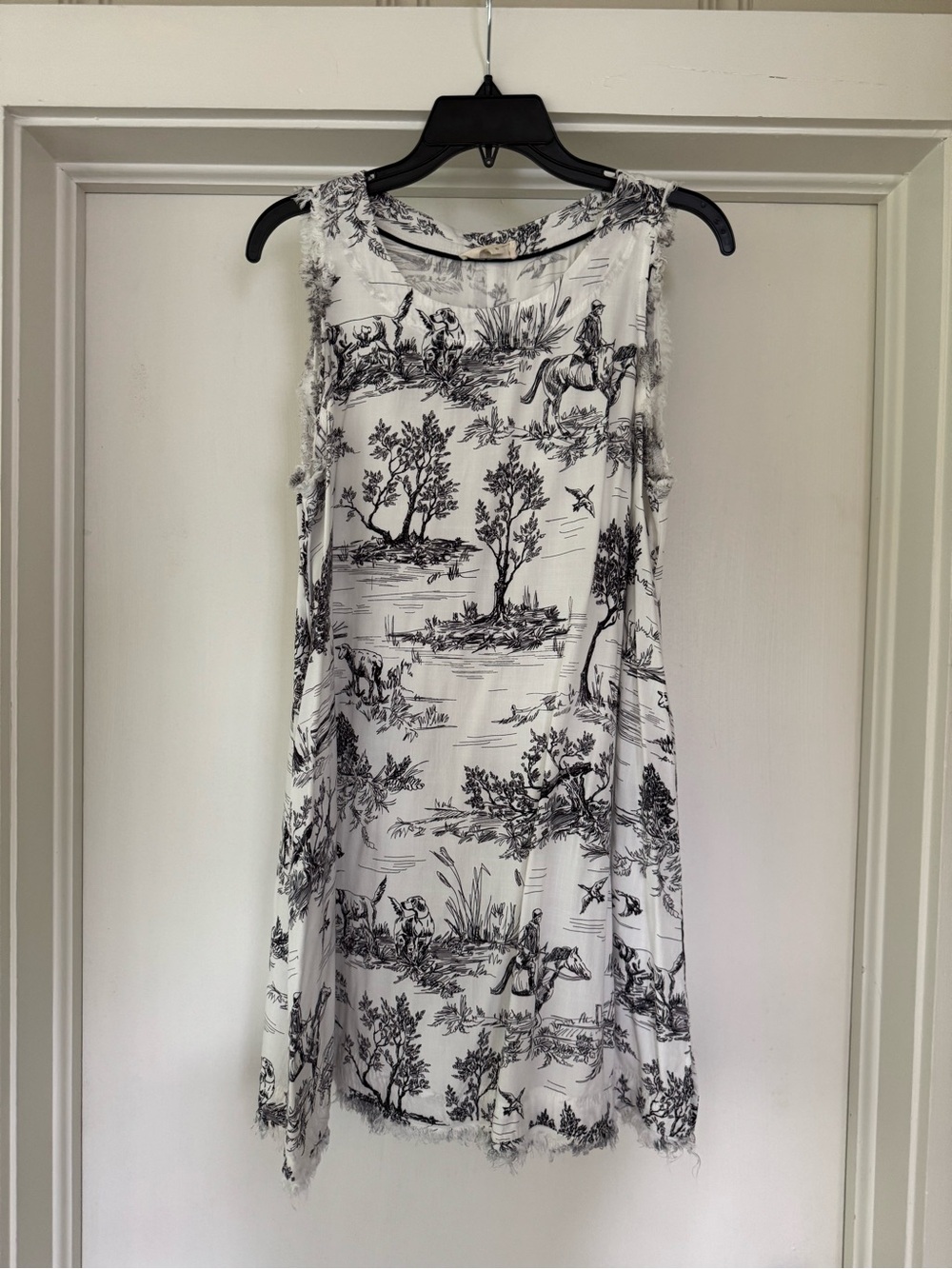 Umgee size Small black and white toile dress